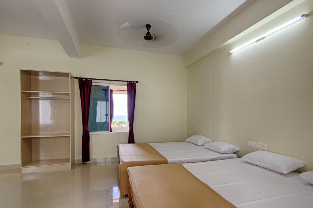 Ganesh Residency Hotel Pondicherry Phòng bức ảnh