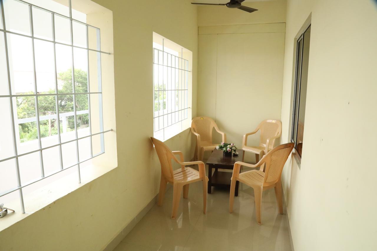 Ganesh Residency Hotel Pondicherry Ngoại thất bức ảnh