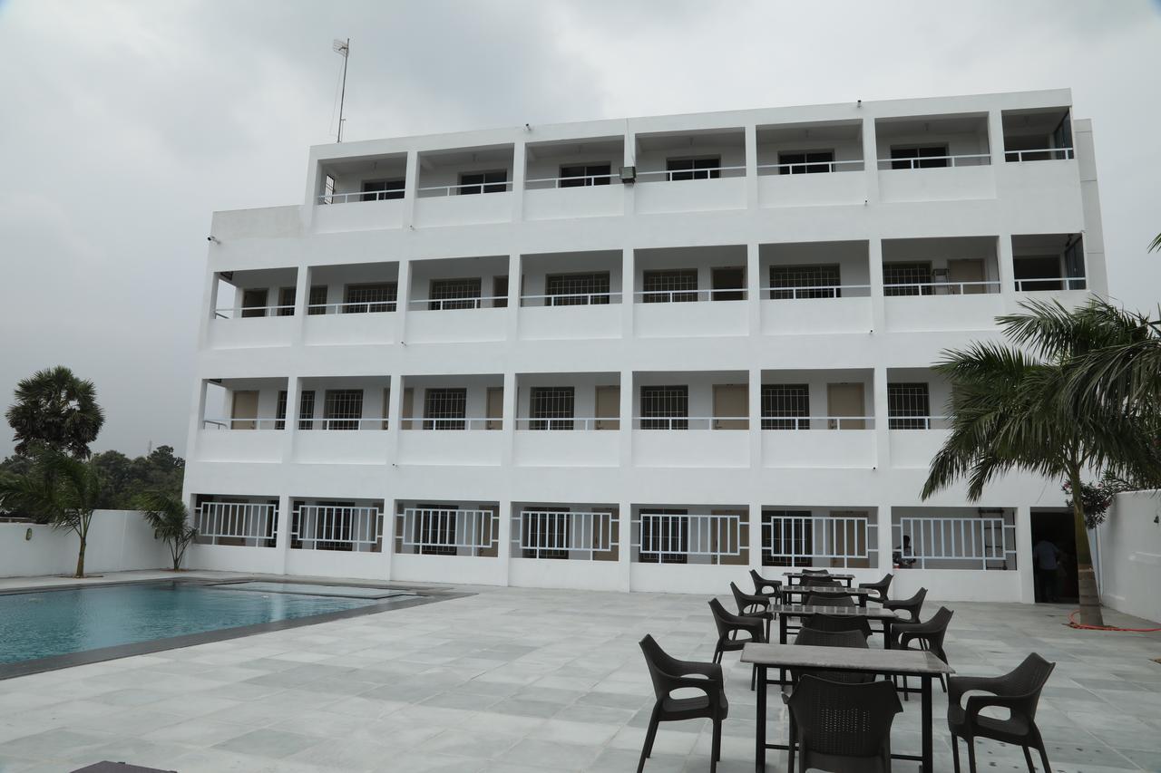 Ganesh Residency Hotel Pondicherry Ngoại thất bức ảnh