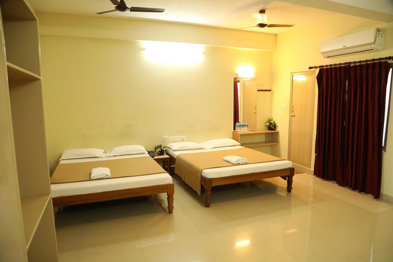 Ganesh Residency Hotel Pondicherry Ngoại thất bức ảnh