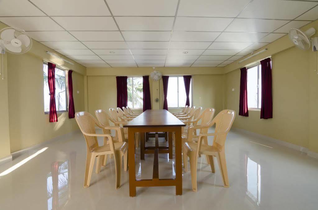Ganesh Residency Hotel Pondicherry Ngoại thất bức ảnh